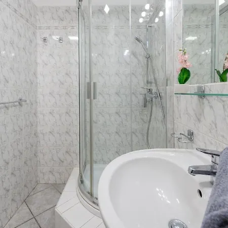 City Sazavska Apartment